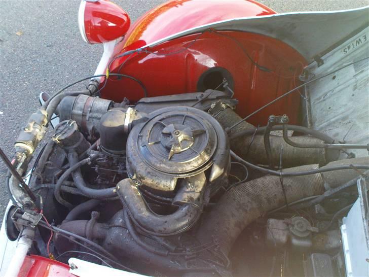 Citroën 2 CV Dolly. - Lækker maskine, :) Elsker lyden af den motor. billede 4