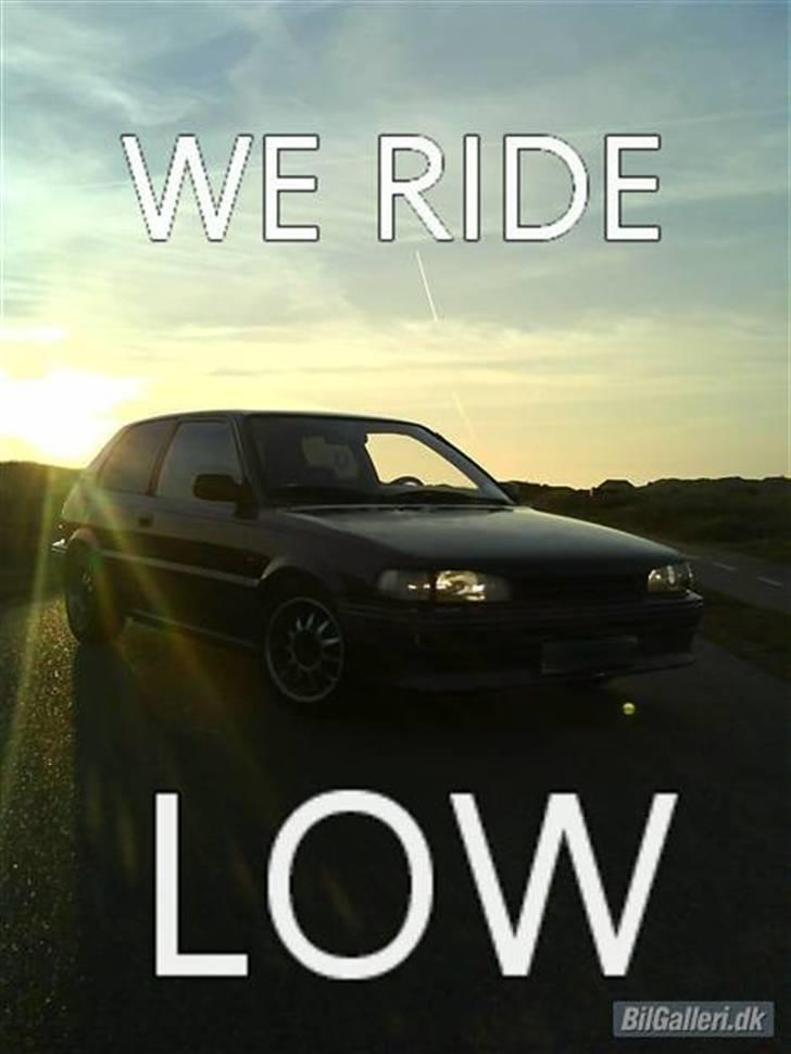 Toyota Corolla 1.3 #TOTALSKADET# - Lidt kreativitet i jydeland. :P billede 17