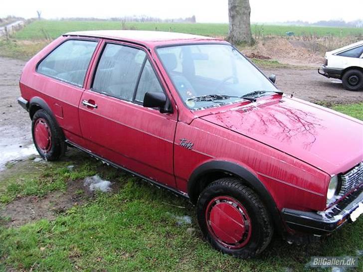 VW Polo Coupe - her er et billede jeg har lavet i paint.. hehe billede 1