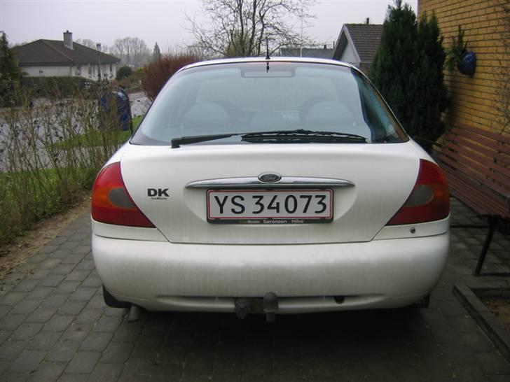 Ford mondeo mk2 SOLGT billede 2