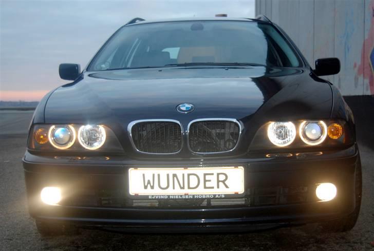 BMW E39 530D Touring **SOLGT* billede 4