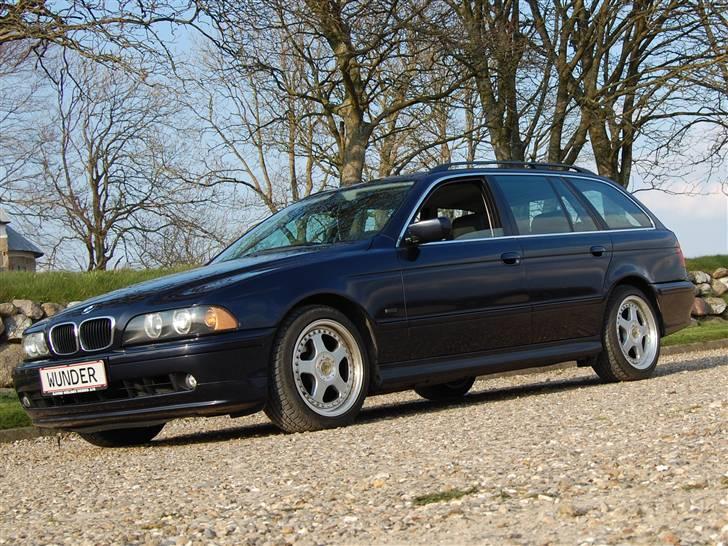 BMW E39 530D Touring **SOLGT* billede 6