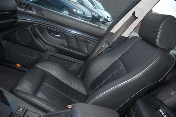 BMW E39 530D Touring **SOLGT* billede 10