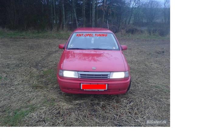 Opel vectra a billede 1