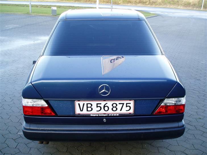 Mercedes Benz 300 E billede 3