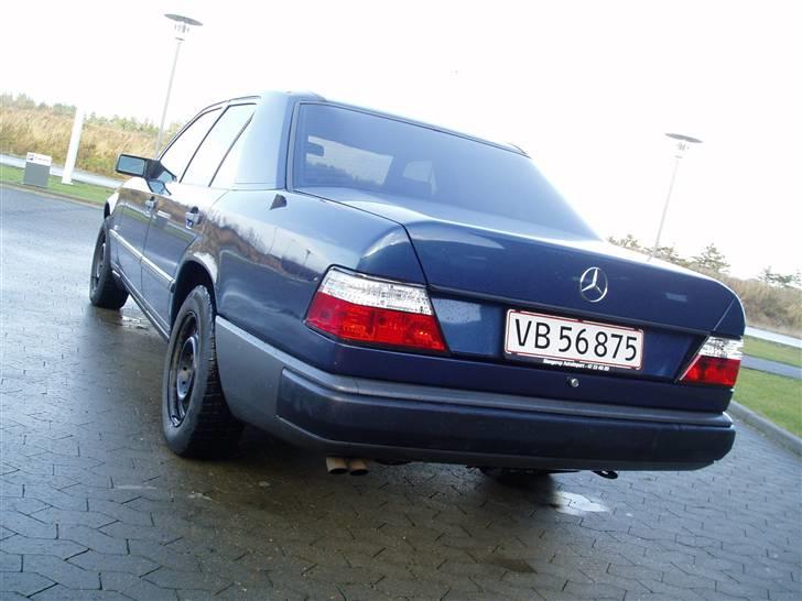Mercedes Benz 300 E billede 4