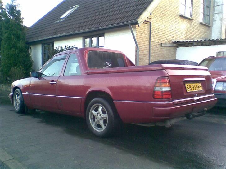 Mercedes Benz 300 Pickup E-klasse SOLGT billede 2