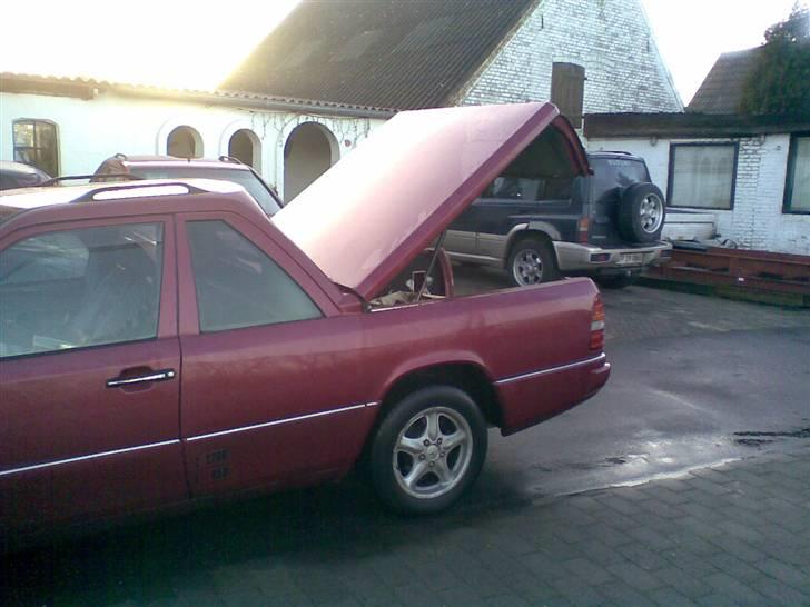 Mercedes Benz 300 Pickup E-klasse SOLGT billede 3