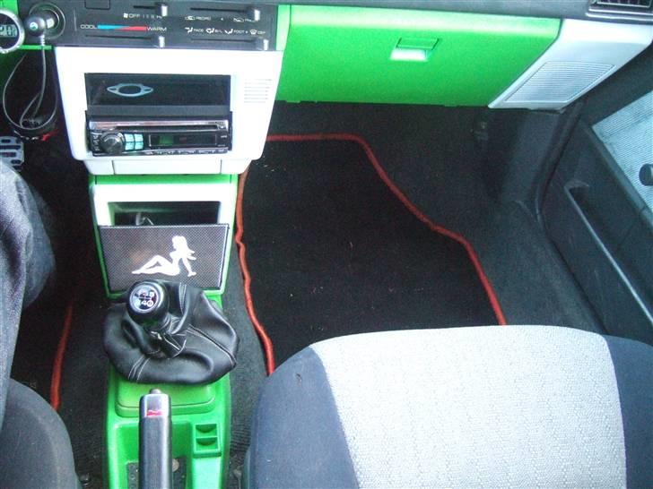 Toyota Corolla DX 1.3 - Solgt - MOMO gearkop erstattet af org. pga. metal billede 17