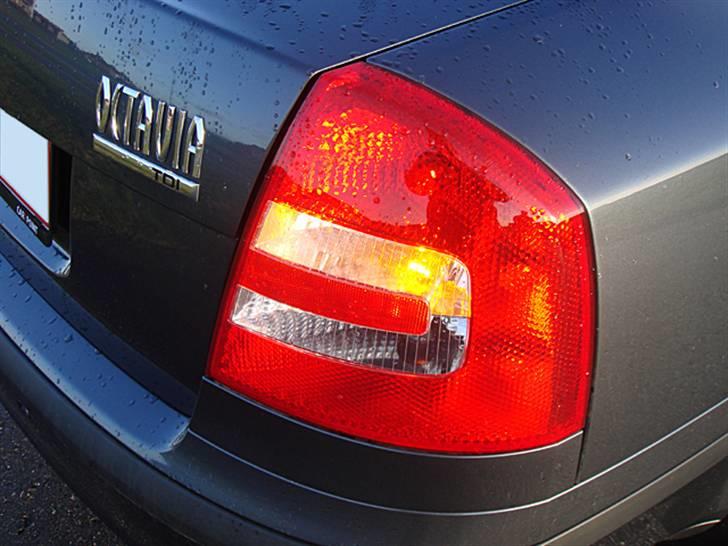 Skoda Octavia Elegance 1.9 TDI  - Baglygter. billede 12