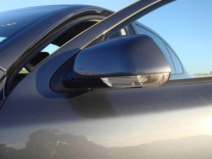 Skoda Octavia Elegance 1.9 TDI  - Lækkert med blink i sidespejl, og hvidt lys så man kan se om aftenen. billede 15