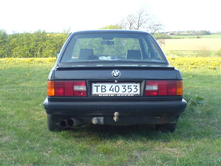 BMW E30 320i  ( solgt ) billede 13