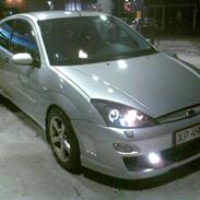 Ford Focus 2,0  (SOLGT)