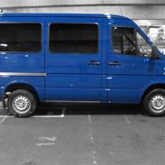 Mercedes Benz Sprinter 212D