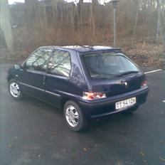 Peugeot 106 (Total skadet)