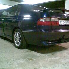 Toyota Carina E 20v silver solgt