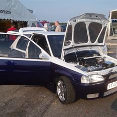 Peugeot 106 1,4 XT