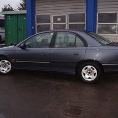 Opel omega