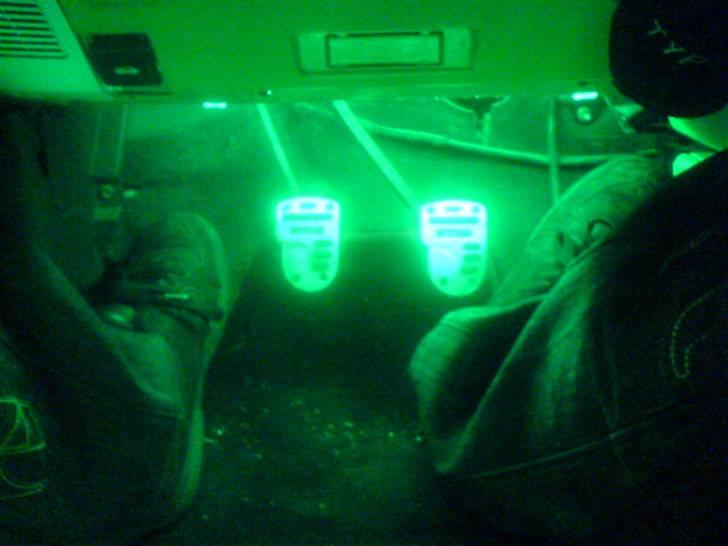 Toyota Corolla DX 1.3 - Solgt billede 18