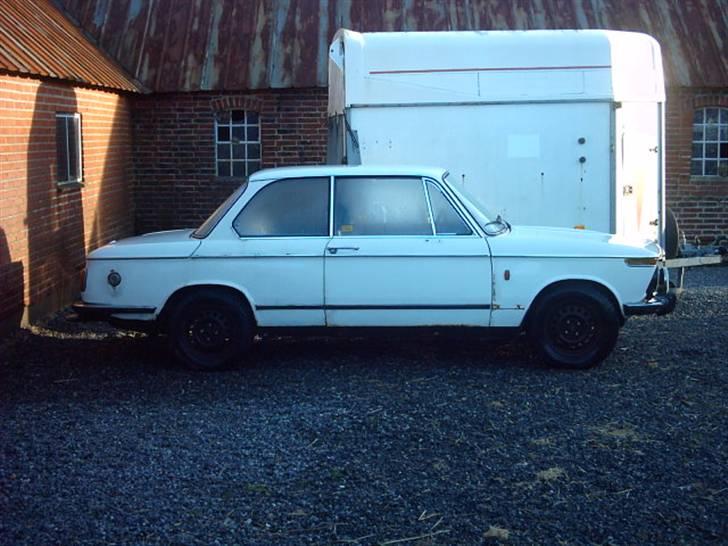 BMW 2002 *SOLGT* billede 3