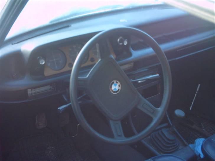 BMW 2002 *SOLGT* billede 6