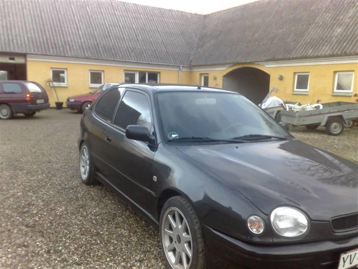 Toyota corolla g6r  til slag bud ønsket billede 3