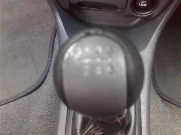 Toyota corolla g6r  til slag bud ønsket billede 5