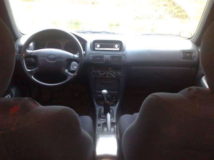 Toyota corolla g6r  til slag bud ønsket billede 7