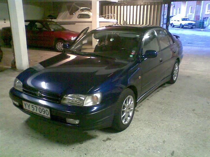 Toyota Carina E 20v silver solgt billede 1