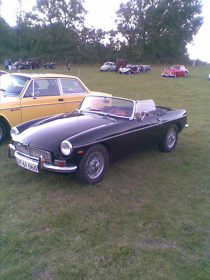 MG B - Fra kalø vig veteran halløj. hver tirsdag i sommer mdr´erne. billede 2