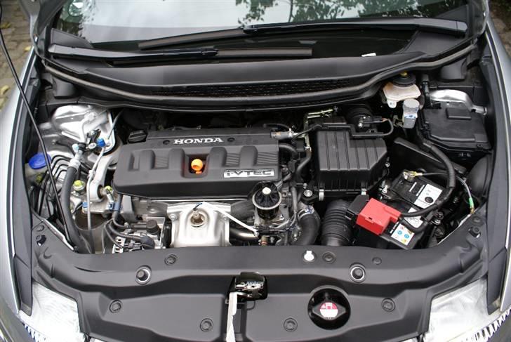 Honda Civic 1.8 Sport SOLGT billede 3