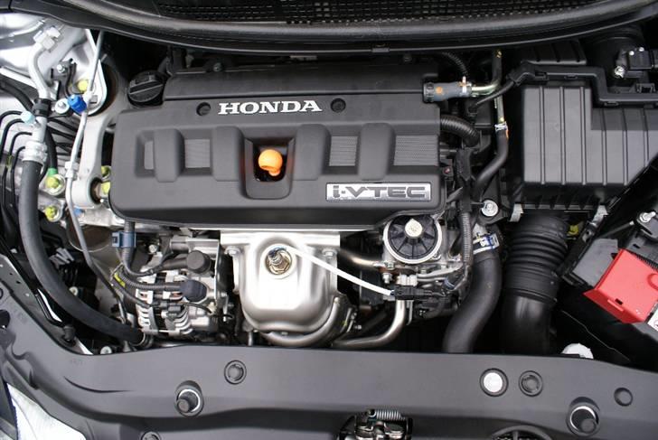 Honda Civic 1.8 Sport SOLGT billede 4