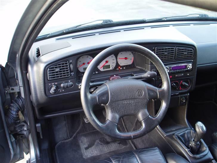 VW Passat TDI STC. GT - læderrat sølvfarvede skiver original  billede 12