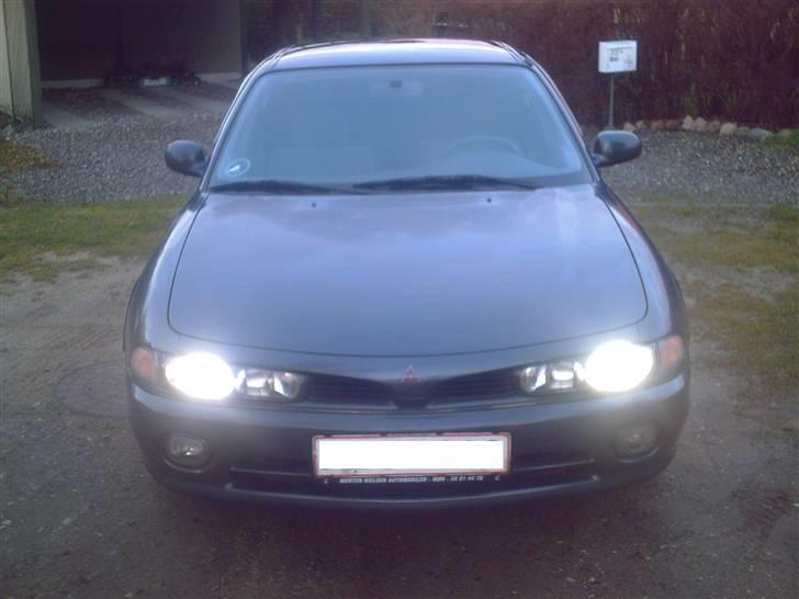 Mitsubishi Galant (TOTALSKADET) billede 8