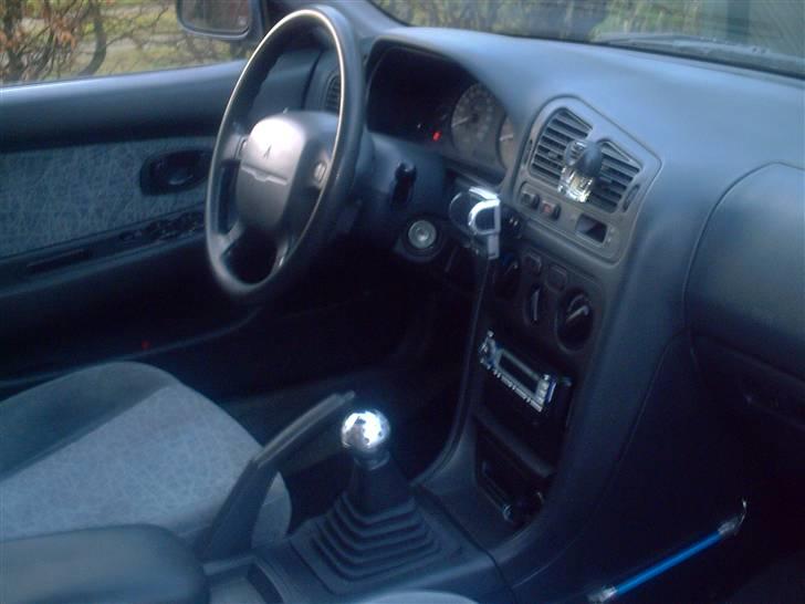 Mitsubishi Galant (TOTALSKADET) billede 13