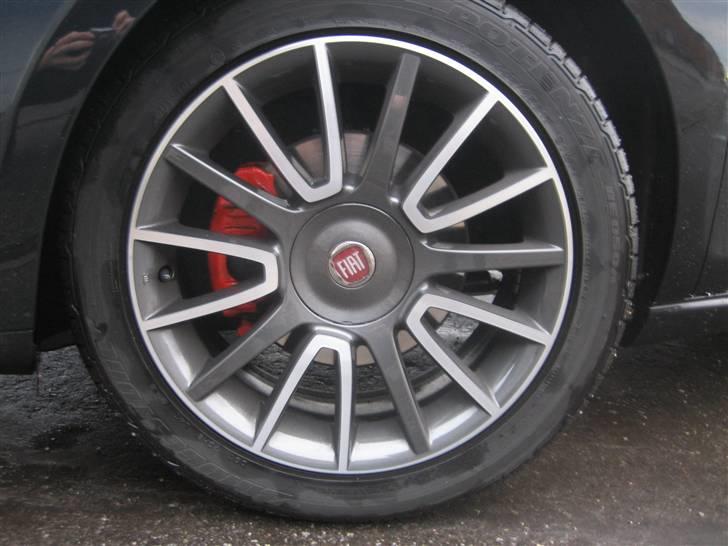 Fiat Bravo T-JET Sport - Røde bremsecalibre hele vejen rundt billede 2