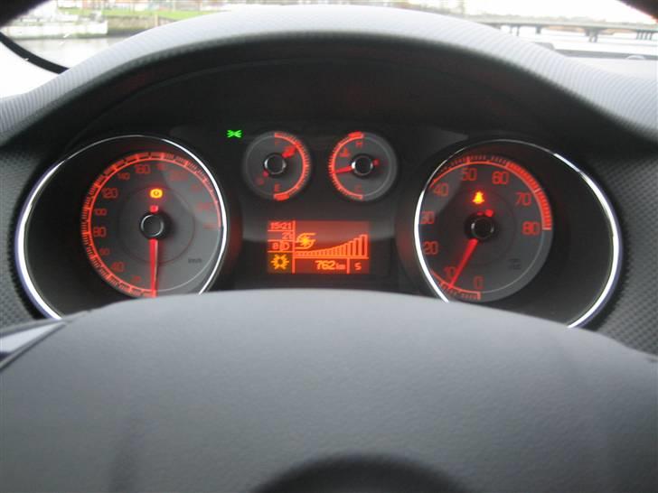 Fiat Bravo T-JET Sport - Instrumenteringen m. turbomåler  billede 11