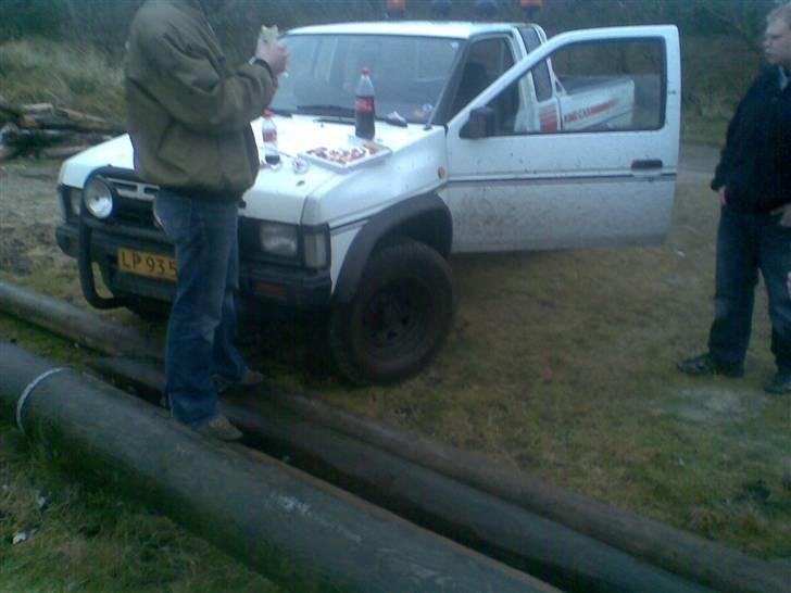 Nissan king cab 4x4 (solgt) billede 6