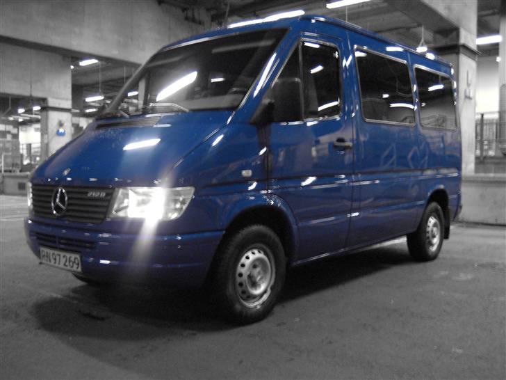 Mercedes Benz Sprinter 212D billede 6