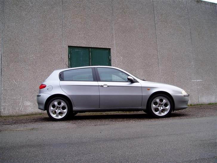 Alfa Romeo 147 (RECARO læderkabine) billede 3