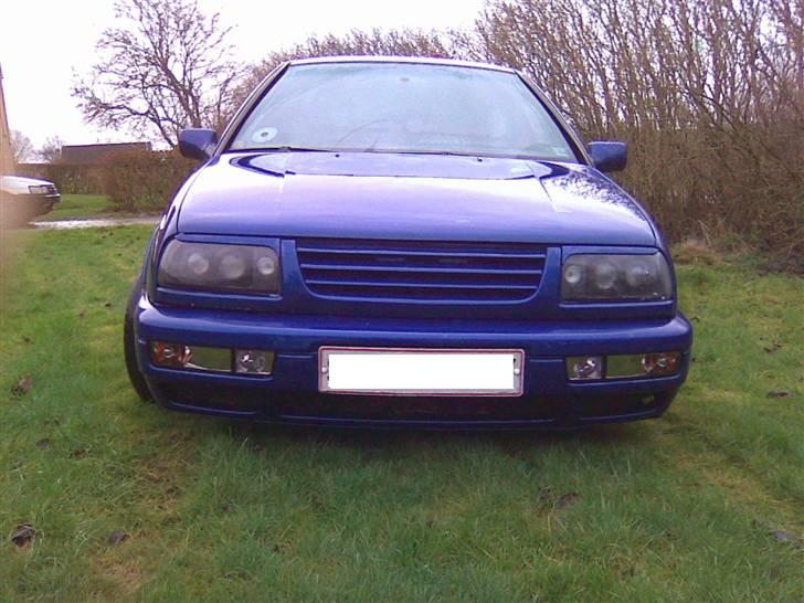 VW Vento -- Solgt billede 2