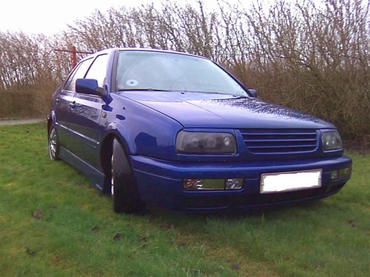 VW Vento -- Solgt billede 4