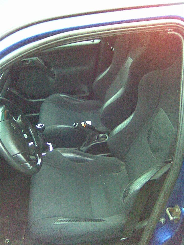 VW Vento -- Solgt billede 5