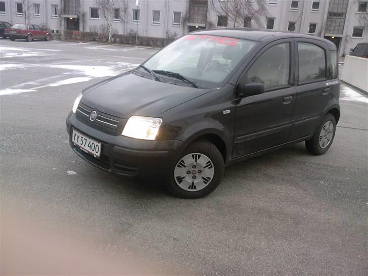 Fiat Panda SOLGT - Det ser ikke ud af så meget men det kommer det til regner jeg med  billede 1