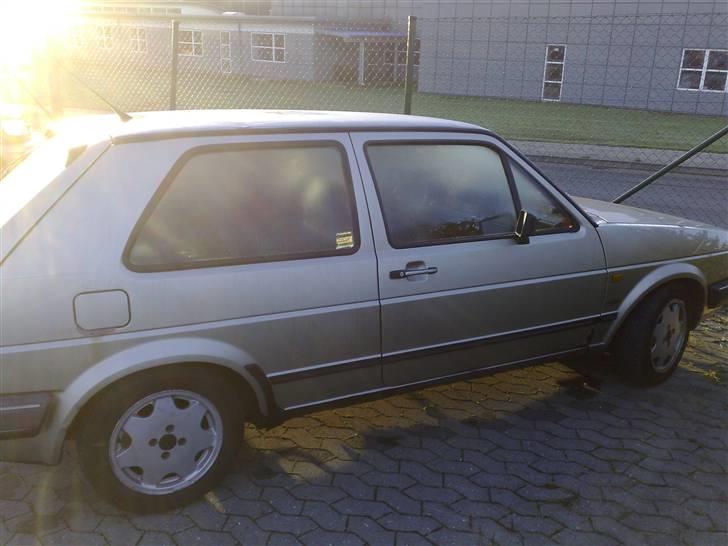 VW Golf 2 1.6 1983  *SOLGT*  billede 3