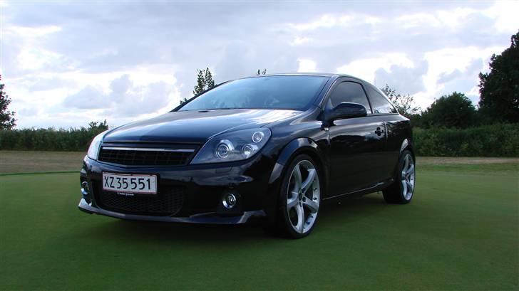 Opel astra h gtc turbo billede 2