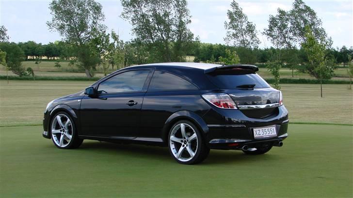 Opel astra h gtc turbo billede 7