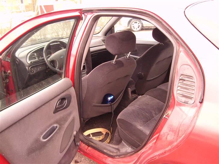 Ford Mondeo 2,0 SOLGT billede 12