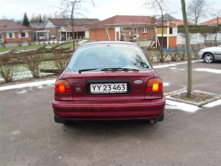 Ford Mondeo 2,0 SOLGT billede 18