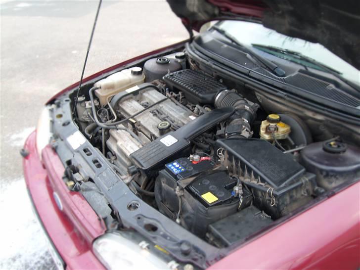 Ford Mondeo 2,0 SOLGT billede 20